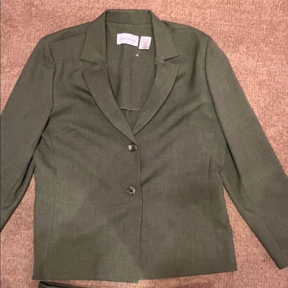 Alfred Dunner Green Pencil Skirt Suit - Picture 6 of 9